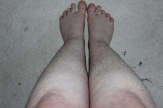 Nowa moda na lato - dziewczyny przestały golić nogi!