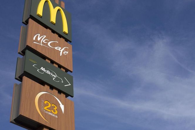 Czy McDonald's jest otwarty 1 maja?