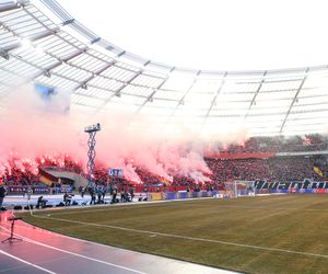 Nie tak miało być. Kompromitacja Niebieskich na Stadionie Śląskim. Wisła rozniosła Ruch Chorzów