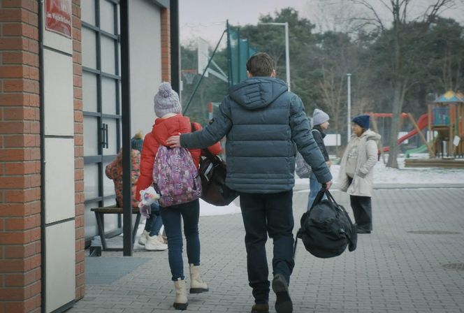 M jak miłość, odcinek 1870: Adam Karski (Patryk Szwichtenberg), Hania (Wiktoria Basik)