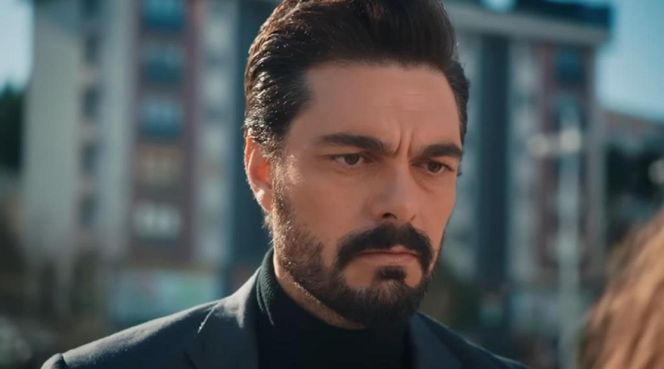 Dziedzictwo, odcinek 687. Nana, Yaman