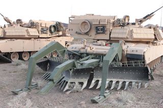 Czołgi saperskie M1150 ABV