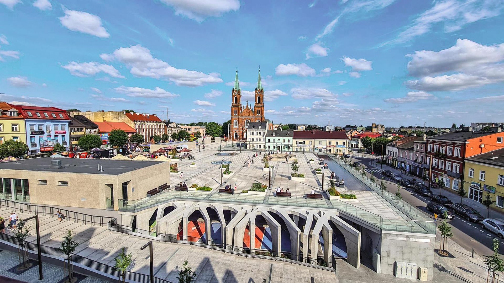 Mała architektura na placach 10