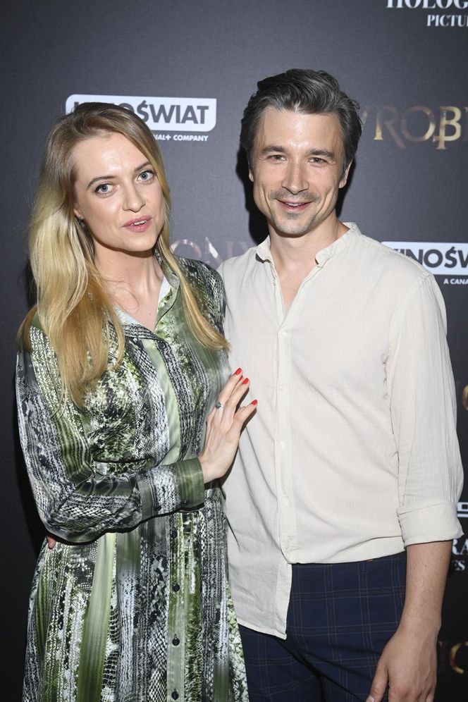 Sasha Strunin, Piotr Bajtlik