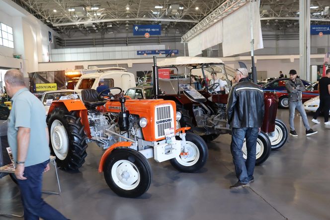 Retro Motor Show rozpoczęte! Wyjątkowe samochody na MTP!