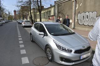 Miejsc brakuje ale będzie system. E-parkowanie w Warszawie