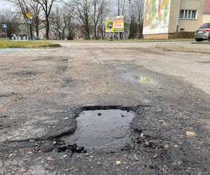 Wiosenne naprawy dróg w Szczecinku