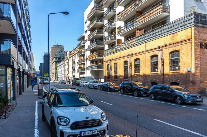 Ulica Okrzei w Warszawie przed przebudową