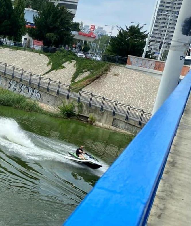 Tragedia we Wrocławiu. Z Odry wyłowiono ciało starszej kobiety 