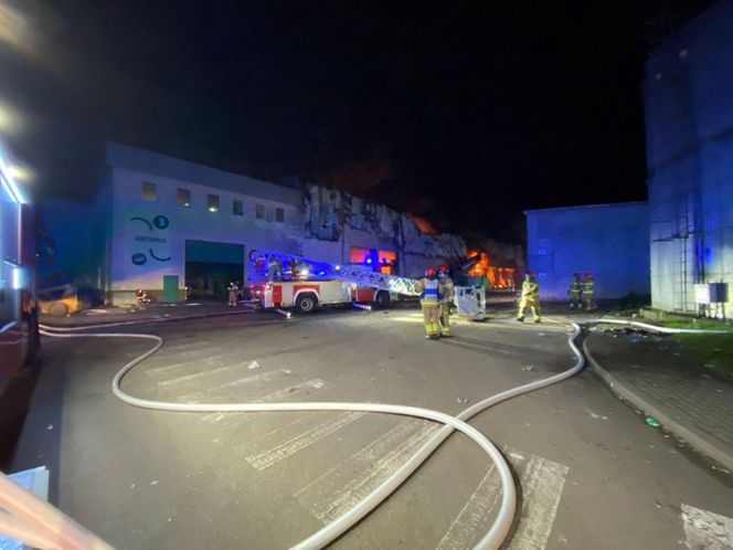 Pożar sortowni odpadów w Elblągu