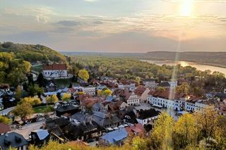 „Nie narzekamy na brak turystów”. Kazimierz Dolny nadal bardzo lubiany