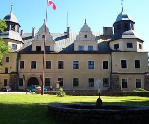 Zamek Goraj w Czarnkowie pod Poznaniem - zdjęcia rezydencji Hochbergów