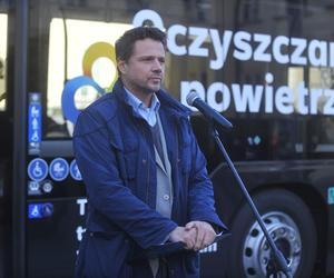 Trzaskowski pochwalił się autobusem na wodór. Miasta nie stać na jego zakup 