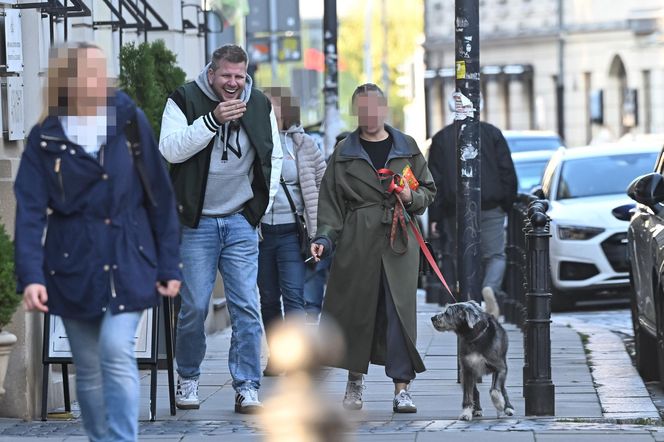 Filip Chajzer źle zaparkował, a potem poszedł z kobietą do restauracji