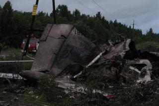 KATASTROFA TUPOLEWA, Rosja: Tu-134 rozbił się, bo na lotnisku w Pietrozawodsku zgasły światła - DRASTYCZNE ZDJĘCIA