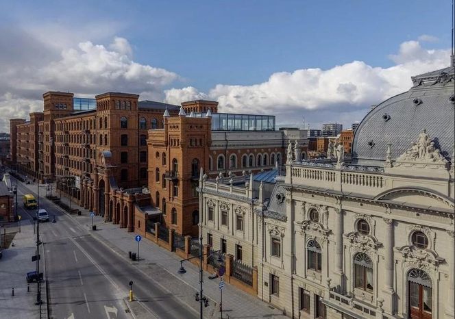 Tak wygląda odnowiony dawny kantor Fabryki Poznańskiego w Łodzi