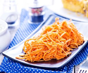 Wyrazista surówka z marchewki z chrzanem