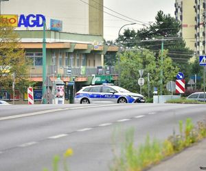 Święcenie pojazdów w Tychach przyciągnęło tłumy. Setki samochodów skropionych wodą święconą