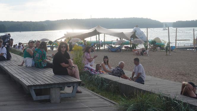 Olsztyn Green Festival 2024. Tłumy na plaży miejskiej. Zobacz zdjęcia z drugiego dnia!