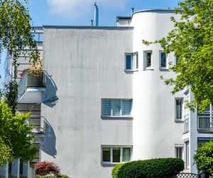Osiedle JEMS-ów z lat 90. Hozjusza. Jak dziś wygląda?