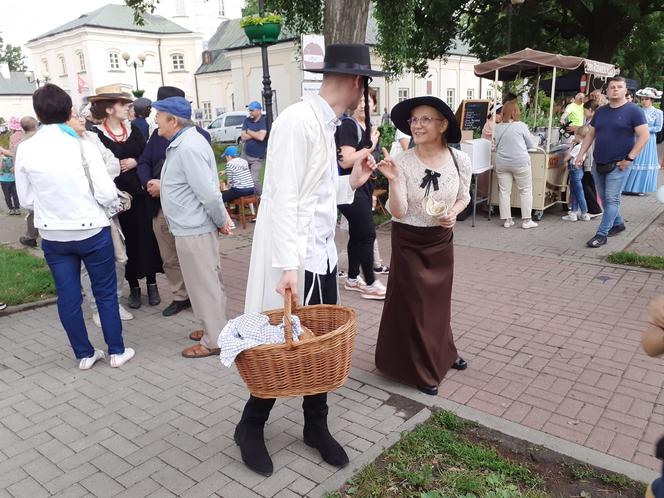 Siedlczanie mogli wsiąść w wehikuł czasu i zobaczyć ulicę Pułaskiego - Piękną sprzed stu lat