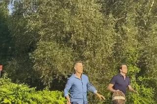 M jak miłość. Paweł (Rafał Mroczek), Dima (Michaił Pszeniczny) na planie 1781 odcinka