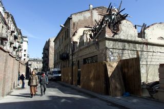 Budowa scenografii do filmu Pianista na Pradze-Północ (2001 r.)