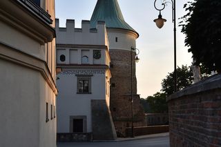 To jeden z najpiękniejszych domów w Małopolsce. Kiedyś był dworem obronnym, dziś zachwyca turystów