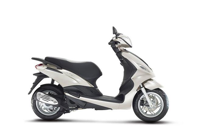Piaggio New Fly 125