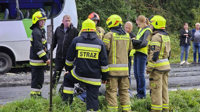 Wypadek w pobliżu Konotopu  - autobus z tirem 