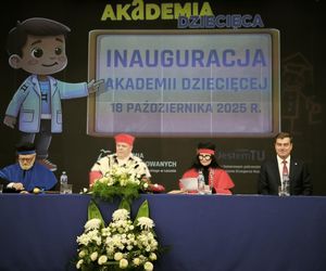 Inauguracja roku akademickiego dziecięcego uniwersytetu w ANS