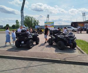 Siedlczanin Przemek Gryczka zorganizował wydarzenie dla dzieci z okazji Dnia Dziecka już po raz drugi