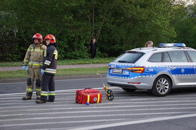 Potrącenie na pasach w Bydgoszczy! Dwie osoby poważnie ranne [ZDJĘCIA]