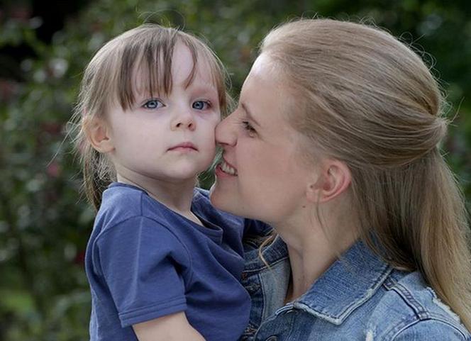 M jak miłość po wakacjach 2018. Natalka (Marcjanna Lelek), Hania (Maja Marczak)