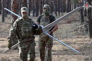 Drony nad Moskwą, kaemy przeciwlotnicze przed Kremlem, jak w roku 1941