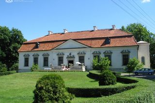 Zespół pałacowo-parkowy w Oborach