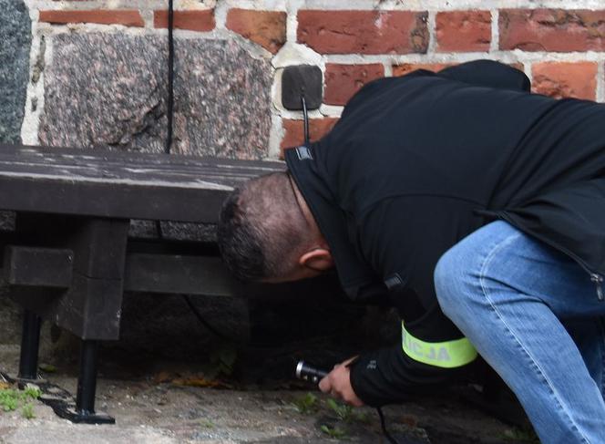 "Bomba w malborskim zamku". Wielka ewakuacja! Policja otwarcie o szczegółach działań [ZDJĘCIA]