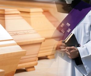 Ksiądz z Wielkopolski wystąpił o wydanie ciał dzieci! Chodzi o pogrzeb. Duchowny wszystkich zaskoczył