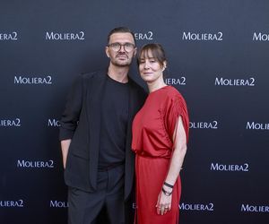 Ostaszewska, Dębska, Woźniak-Starak jako modowe divy. Tłum gwiazd na pokazie Zienia