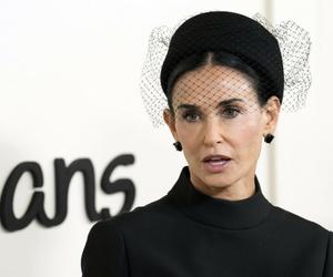 Demi Moore znalazła dwa razy młodszego! 61-latka poderwała 34-letniego piosenkarza