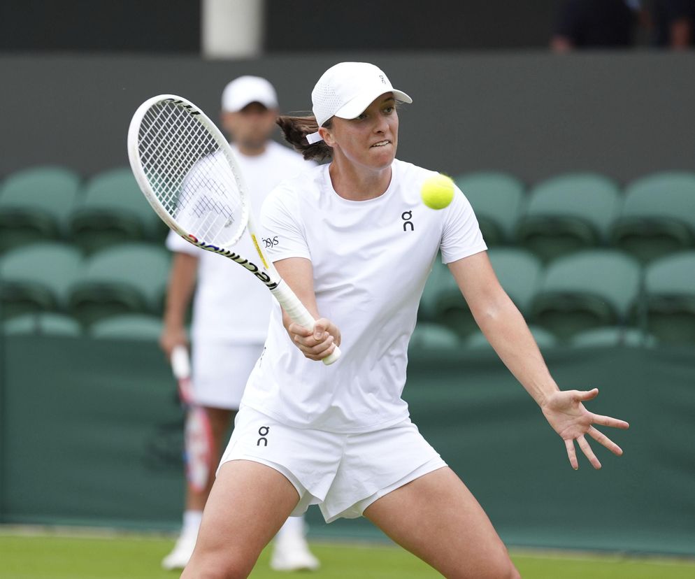 Iga Świątek - Sofia Kenin Relacja NA ŻYWO Wimbledon 2024 Świątek - Kenin WYNIK NA ŻYWO Relacja live