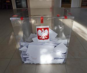 Zamknięto lokale wyborcze. Kto został  burmistrzem Świebodzina w 2024 r.? 