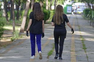 Łódź: Nastolatki ukradły ZNAKI Z BUDOWY. Za głupi wybryk poniosą SUROWE konsekwencje