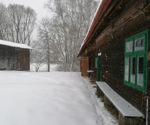 Remont chyży łemkowskiej w Hańczowej