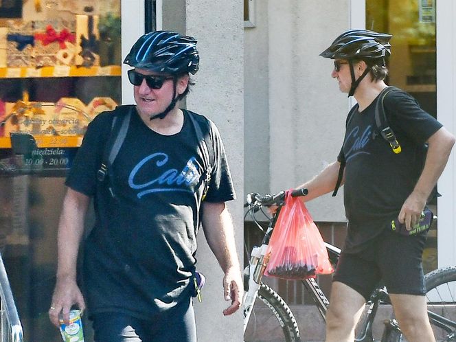 Robert Więckiewicz na rowerze