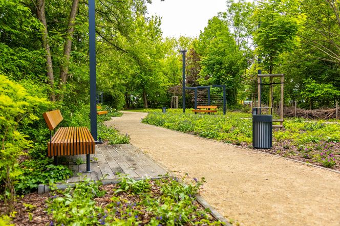 Park linearny przy ul. Suwak w Warszawie