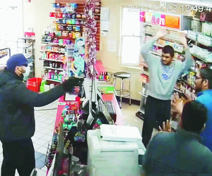 Pozorowali napady dla wiz