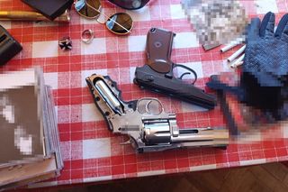 To on zaatakował 90-latę na przystanku. Policja zatrzymała nożownika