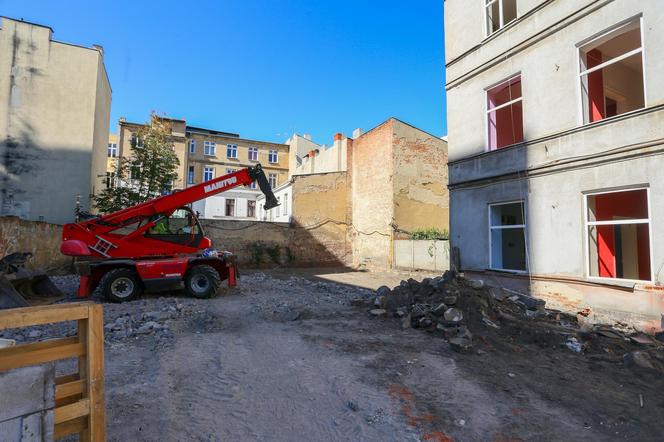 W centrum Łodzi powstają nowe wielopoziomowe parkingi