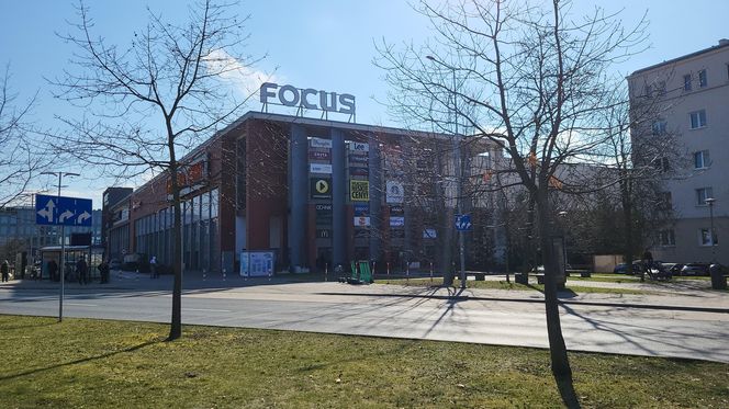 Kiedyś były tu Bydgoskie Zakłady Mięsne, teraz jest popularna galeria handlowa! Mało kto już o tym pamięta